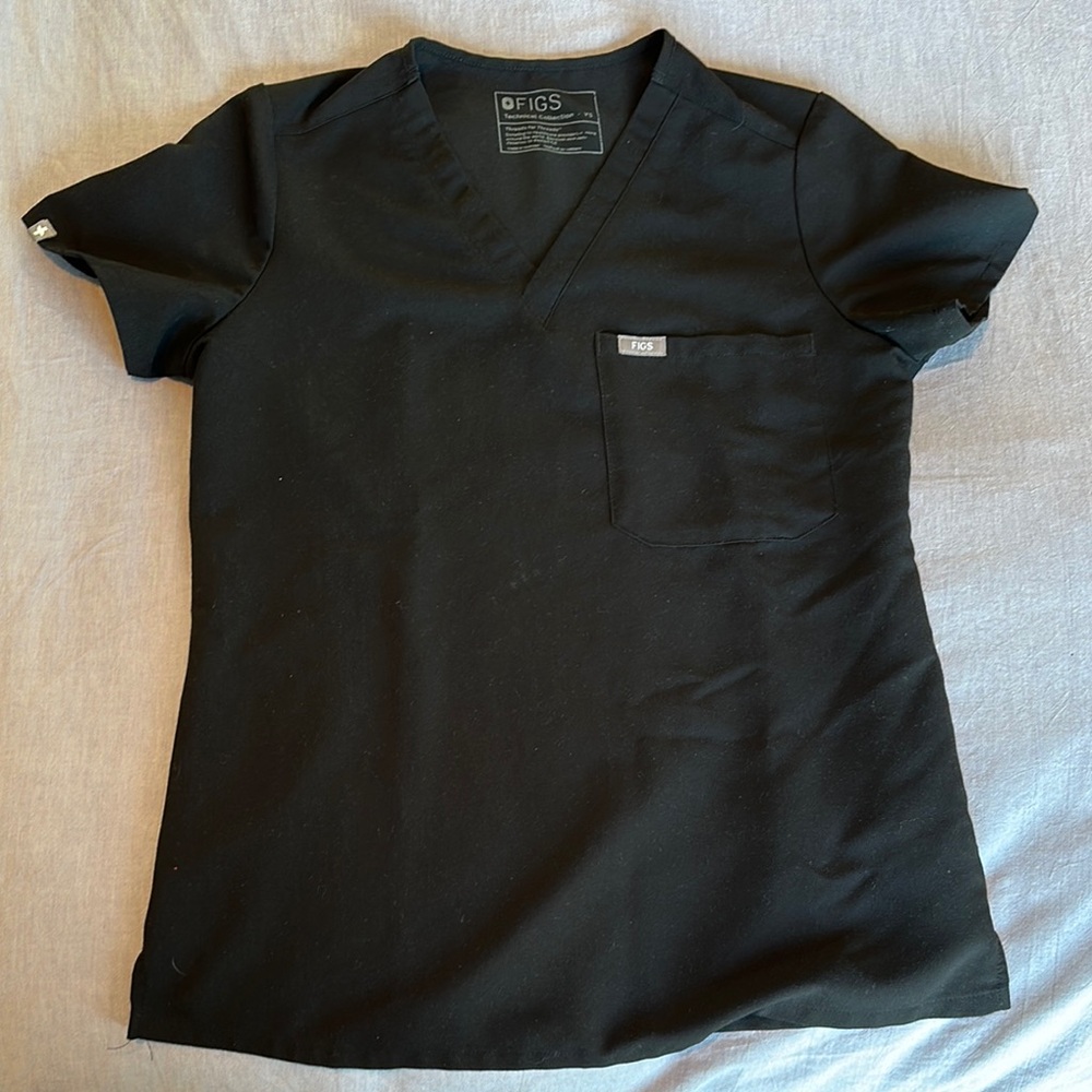 FIGS Black Scrub Top